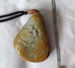 手把件 籽料手把件 圆雕手把件 石包玉手把件 新疆
