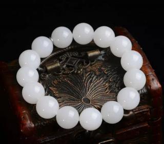 和田玉白玉不能乱叫,你以为我在坑你,其实在救你!